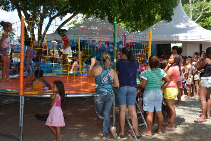 Tarde Alegre: diversão, doce e música ao vivo no Santa Cruz