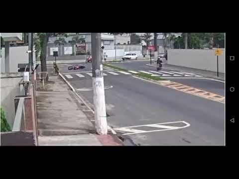 Motorista não presta socorro à vítimas de acidente em Linhares