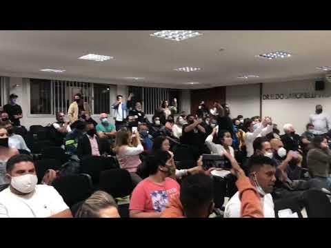 9 vereadores apoiam veto ao projeto da Ficha Limpa em Linhares e população reage: Vergonha, vergonha