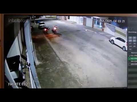 Veja ação de larápios que furtaram motos e gás no BNH