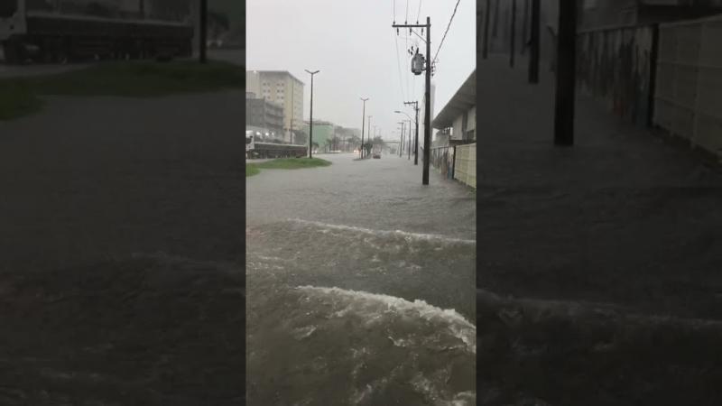 Alagamentos: Tarde de sábado de chuva intensa em Linhares